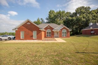 2 Redwood Drive, Phenix City, AL 36869