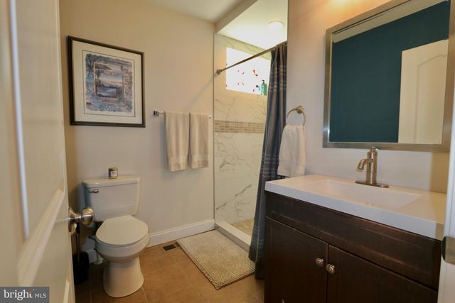 1 N BRADFORD ST, Baltimore, MD 21224