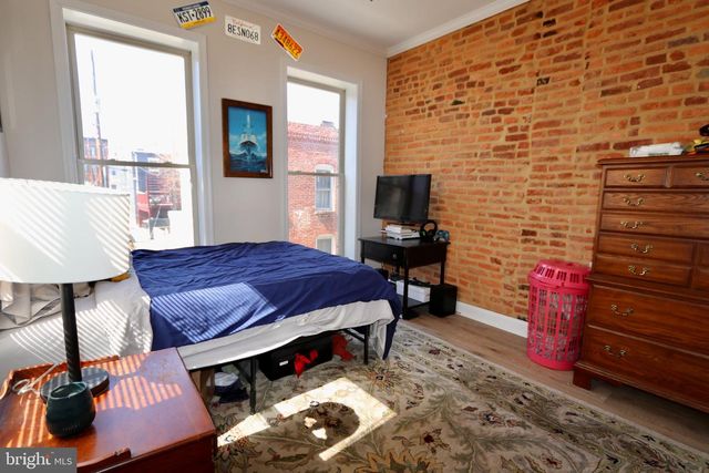 1 N BRADFORD ST, Baltimore, MD 21224
