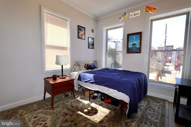 1 N BRADFORD ST, Baltimore, MD 21224