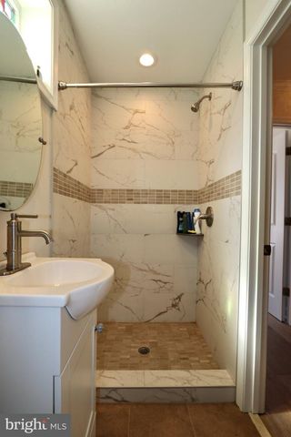 1 N BRADFORD ST, Baltimore, MD 21224