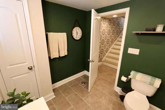 1 N BRADFORD ST, Baltimore, MD 21224
