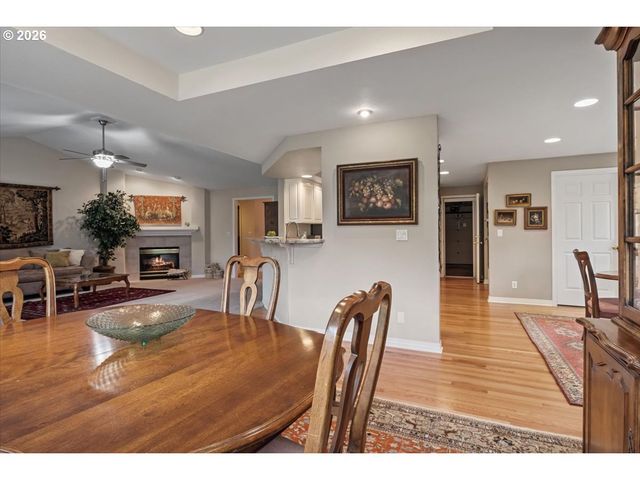 755 CASTLE PINES Dr, Keizer, OR 97303