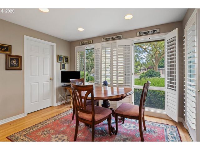 755 CASTLE PINES Dr, Keizer, OR 97303