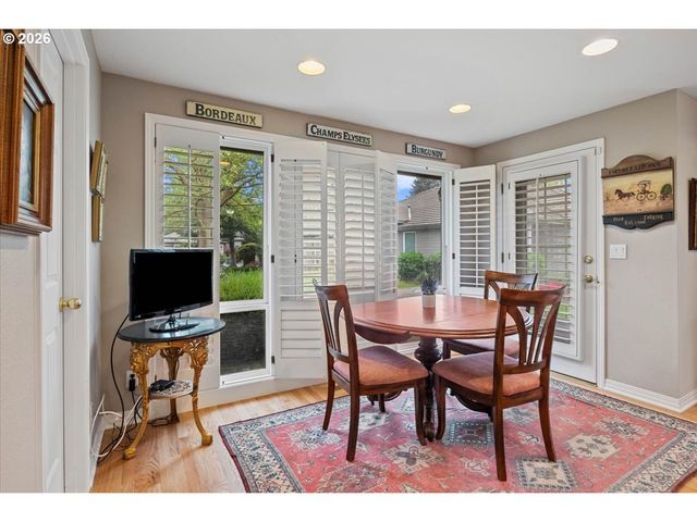 755 CASTLE PINES Dr, Keizer, OR 97303