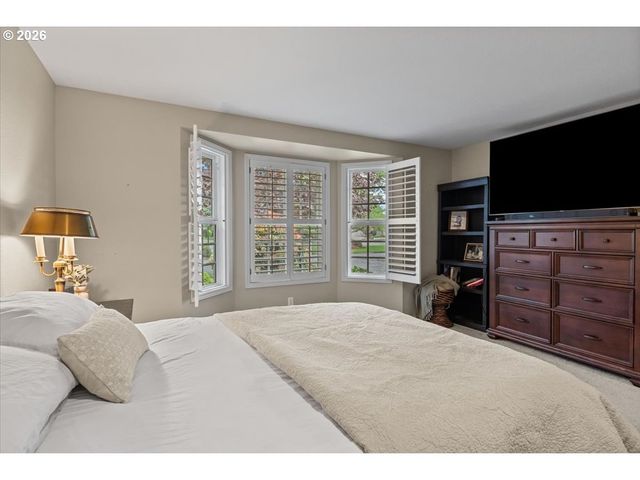 755 CASTLE PINES Dr, Keizer, OR 97303