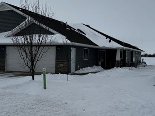 1400 Sherwood Street SE, Hutchinson, MN 55350