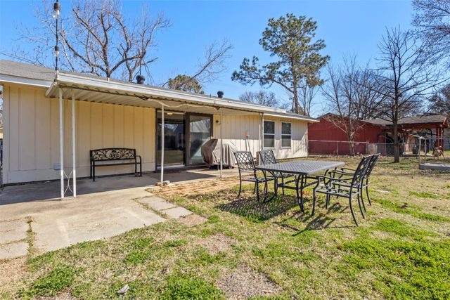 313 Bellaire Drive, Denton, TX 76209