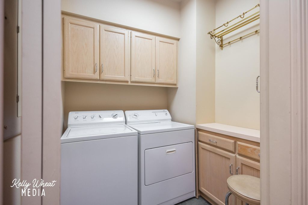 Image 21 of property listing at 1401 S Madison Street, San Angelo, TX 76901