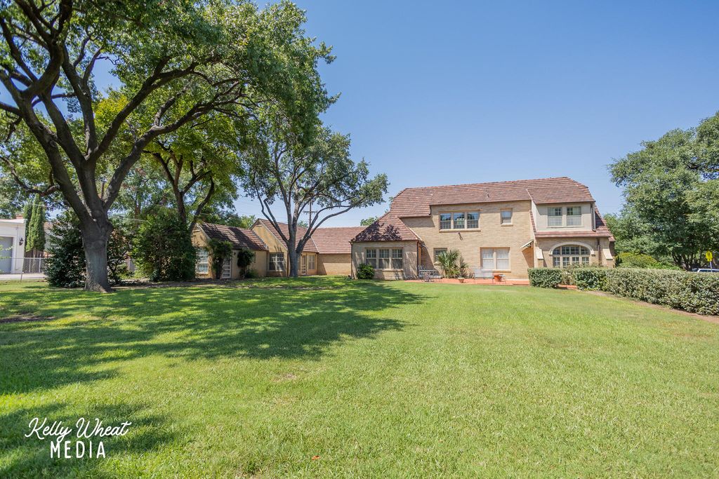 Image 31 of property listing at 1401 S Madison Street, San Angelo, TX 76901