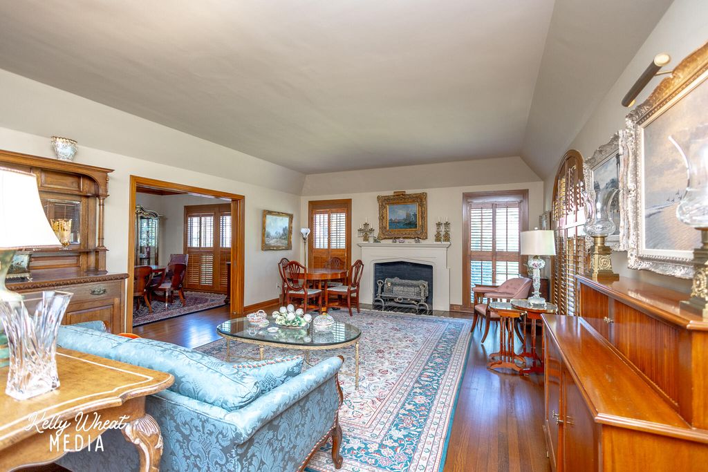 Image 4 of property listing at 1401 S Madison Street, San Angelo, TX 76901