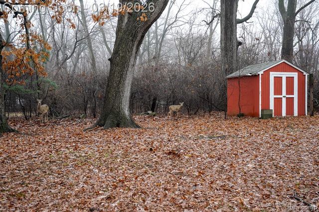 14576 Bainbridge Street, Livonia, MI 48154