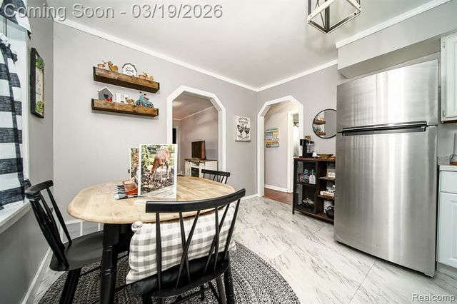 14576 Bainbridge Street, Livonia, MI 48154