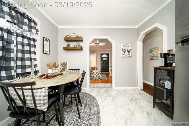 14576 Bainbridge Street, Livonia, MI 48154