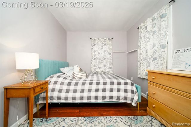 14576 Bainbridge Street, Livonia, MI 48154