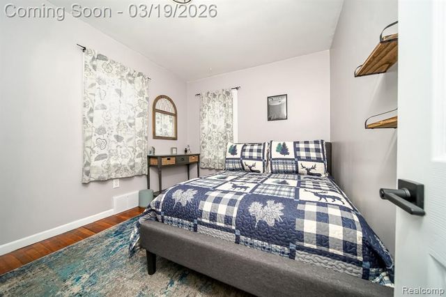 14576 Bainbridge Street, Livonia, MI 48154