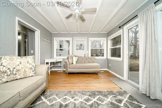 14576 Bainbridge Street, Livonia, MI 48154