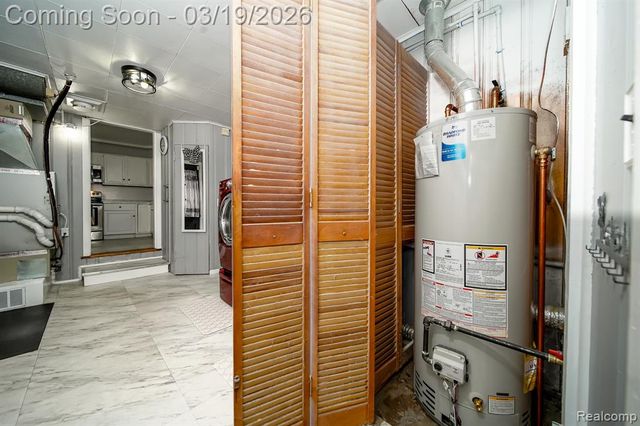 14576 Bainbridge Street, Livonia, MI 48154