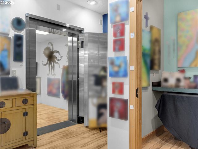 107 SUNSET Blvd, Cannon Beach, OR 97110