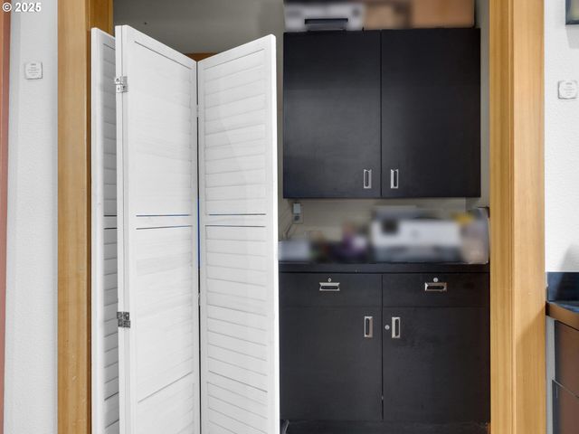 107 SUNSET Blvd, Cannon Beach, OR 97110