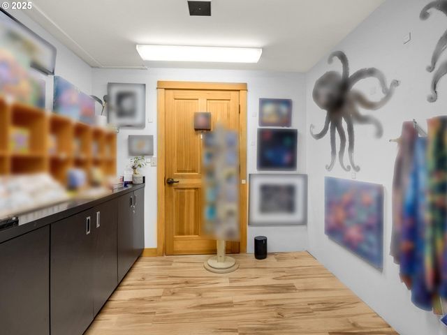 107 SUNSET Blvd, Cannon Beach, OR 97110