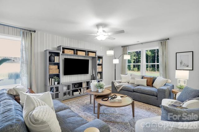 1016 Forest Walk Street, Newton, NC 28658