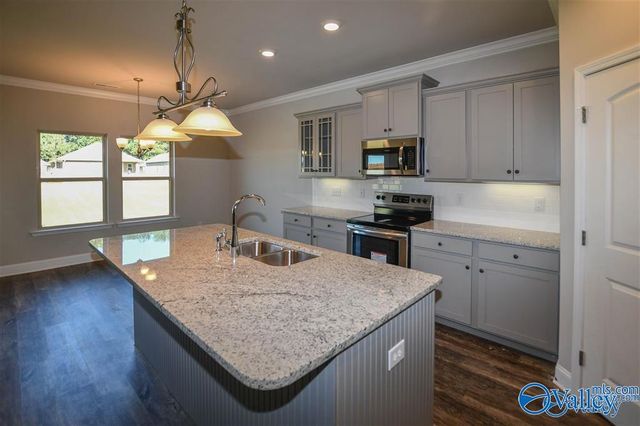 6508 Moon Crest Lane, Huntsville, AL 35806