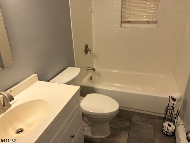 28 Deanna Dr Apt 57 57, Hillsborough Twp., NJ 08844