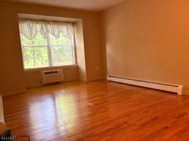 28 Deanna Dr Apt 57 57, Hillsborough Twp., NJ 08844