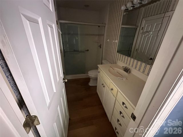 880 W Rochester Drive, Cashiers, NC 28717