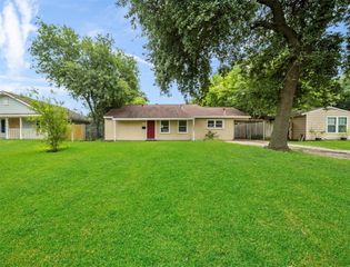 1413 3rd Avenue, Texas City, TX 77590