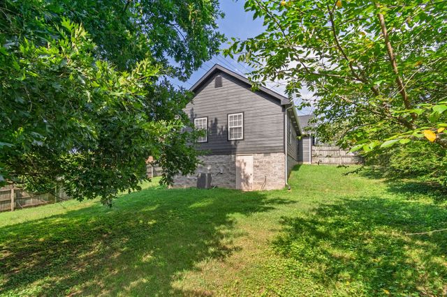 3930 Alameda St, Nashville, TN 37209