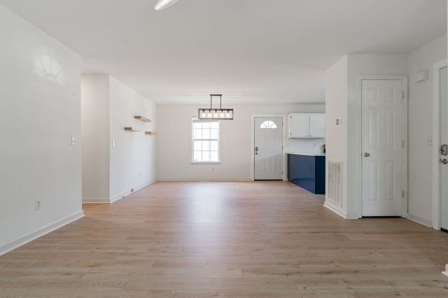 3930 Alameda St, Nashville, TN 37209
