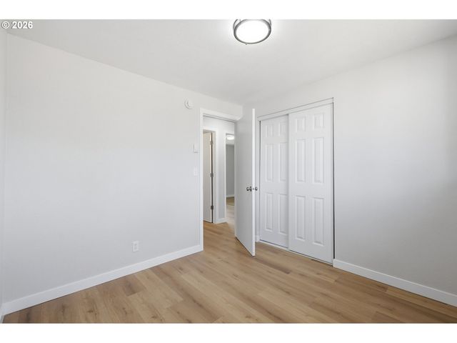 2011 OHIO St, Eugene, OR 97402