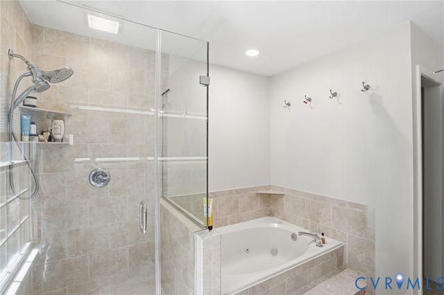 10301 Perrins Mill Ln, Hanover, VA 23116