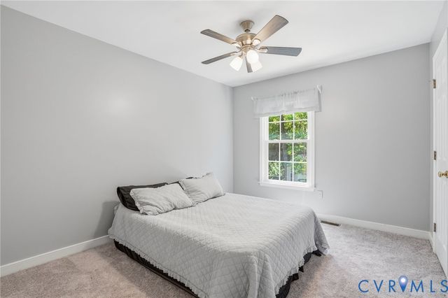10301 Perrins Mill Ln, Hanover, VA 23116
