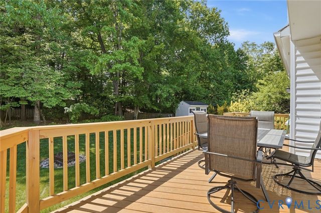 10301 Perrins Mill Ln, Hanover, VA 23116