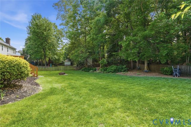 10301 Perrins Mill Ln, Hanover, VA 23116