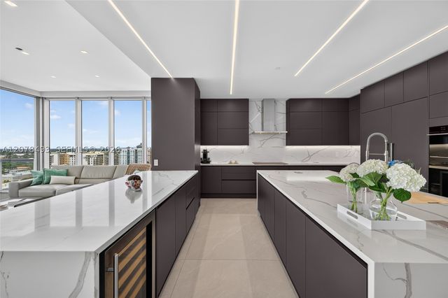 920 Intracoastal Dr PH2, Fort Lauderdale, FL 33304