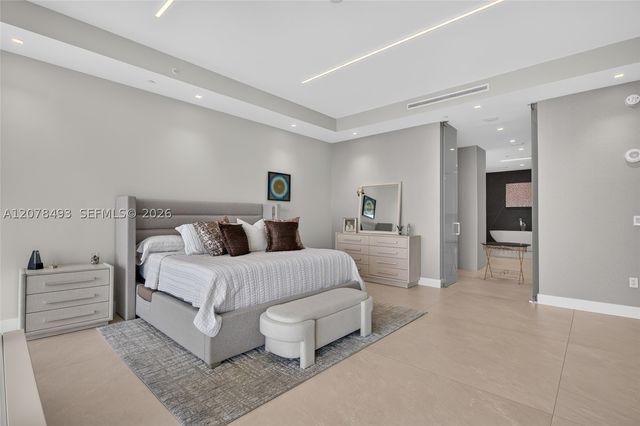 920 Intracoastal Dr PH2, Fort Lauderdale, FL 33304