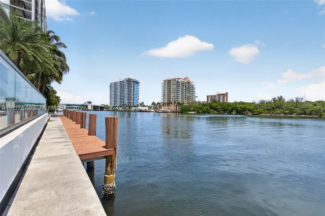 920 Intracoastal Dr PH2, Fort Lauderdale, FL 33304