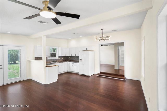 1889 FAYE Road, Jacksonville, FL 32218