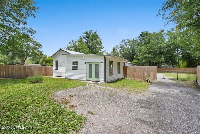 1889 FAYE Road, Jacksonville, FL 32218