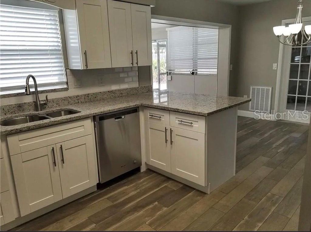 Image 14 of property listing at 1664 S EVERGREEN AVENUE, Clearwater, FL 33756