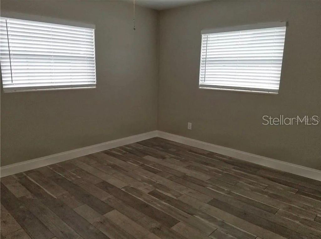 Image 18 of property listing at 1664 S EVERGREEN AVENUE, Clearwater, FL 33756