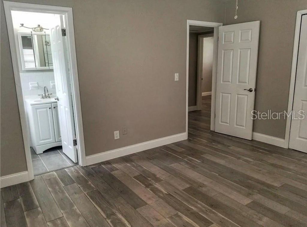 Image 20 of property listing at 1664 S EVERGREEN AVENUE, Clearwater, FL 33756