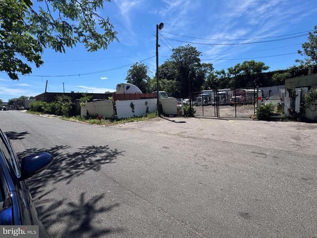 4414 PENNWOOD RD, Brentwood, MD 20722