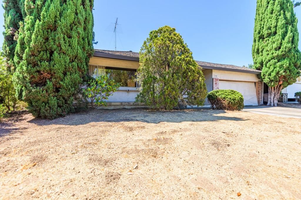 7558 Rainbow Drive, Cupertino, CA 95014