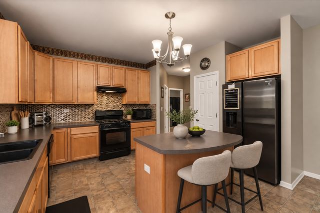 2109 Chad Lane, Montgomery, IL 60538