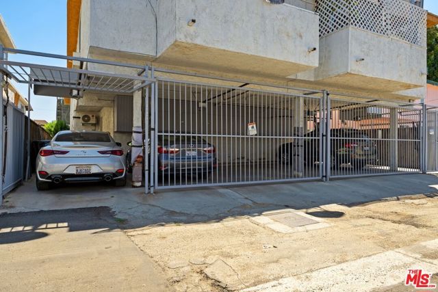 12735 Caswell Avenue 4, Los Angeles, CA 90066